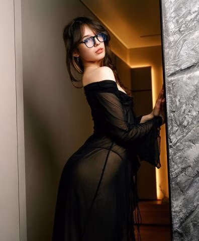 Dahisar aged housewife Call Girl